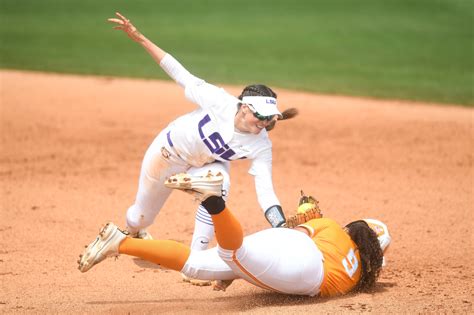 Lsu Softball Makes Sec Softball Tournament History With 3 2 Win Over