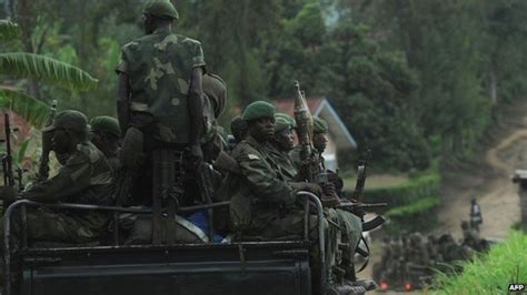 Rwanda and DR Congo 'battle over kidnapped soldier' - BBC News