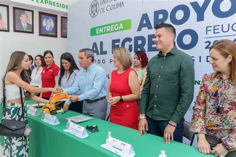 Otorgan Becas De Titulaci N Con Recursos De La Novena Carrera Feuc