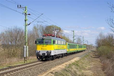 0 430 Baureihe 430 · V43 'Szili' Private Fotos - Bahnbilder.de