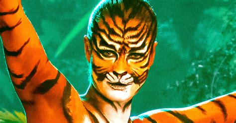 Rebecca Romijn Goes Naked As A Tiger For Super Sexy Skin Wars