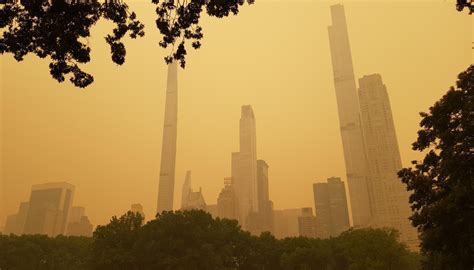 Enorme Nube De Humo Cubre A Nueva York Esta Es La Razón