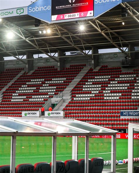 Royal Antwerp FC On Twitter Elindus Arena RAFC ZWAANT