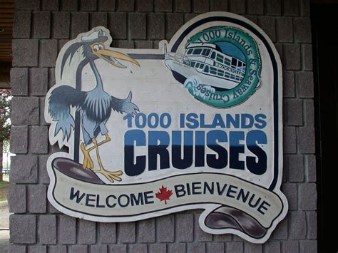 1000 Island Cruises sign in Brockville – All About Ottawa