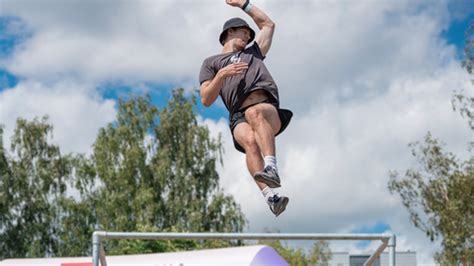 Parkour SM lockade stor publik och nya mästare korades i artistisk