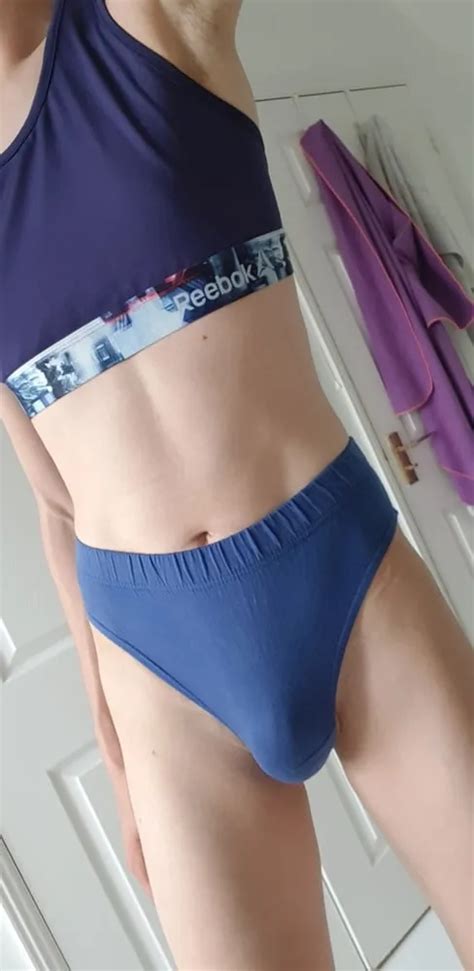Reebok Blue Sports Bra 42 Nude Pics XHamster