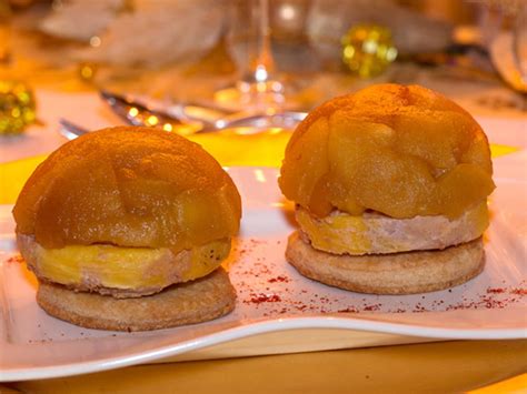 Minis Tatins De Pomme Au Foie Gras Une Entr E De F Te Recette Par