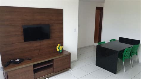 Apartamento Na Rua Maria De Lourdes Aguiar Loureiro Catole Em