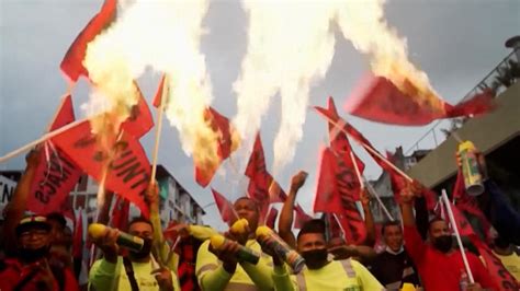 Panama Protesters Block Highways And Reject Government Deals See Cnns