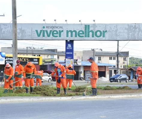 Notícias Mutirão de limpeza da Prefeitura de Manaus avança no Viver