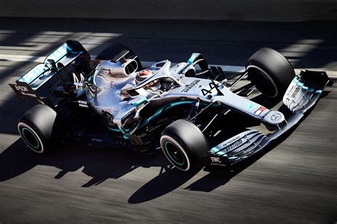 Mercedes Amg F1 W10 Eq Power Page 36