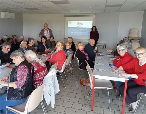 Saint Léger lès Paray Les aînés sinforment sur les ateliers Bons jours