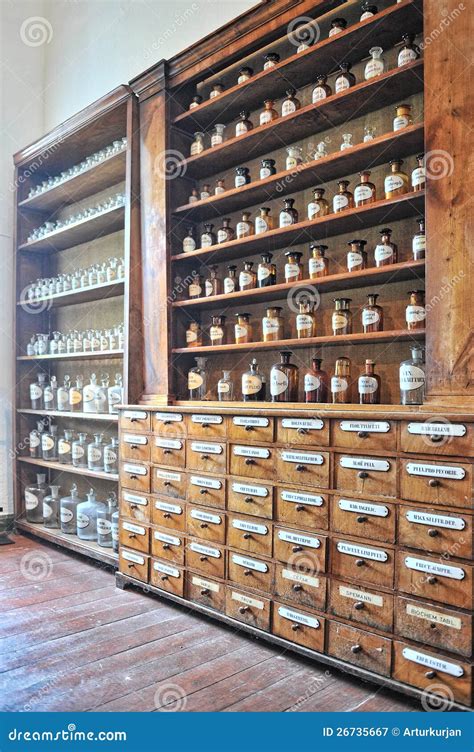 Oude Apotheek Stock Afbeelding Image Of Geneesmiddel 26735667