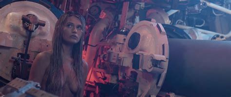 Nude Video Celebs Dela Reilley Nude What Lurks Beneath