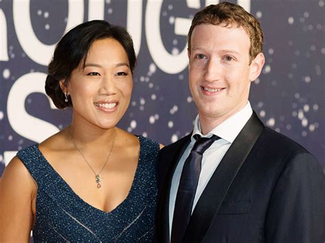 Facebook S Ceo Mark Zuckerberg Wife Priscilla Chan Expecting Baby Girl