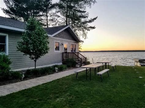 13 Best Lake Cabins in Wisconsin