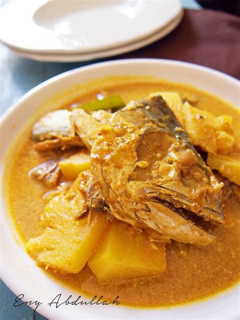 Gulai Nenas Ikan Talang Masin