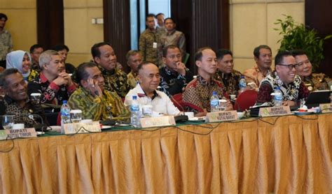 Kejar Ketertinggalan Daerah Wabup Kubar Hadiri Raker Pj Gubernur