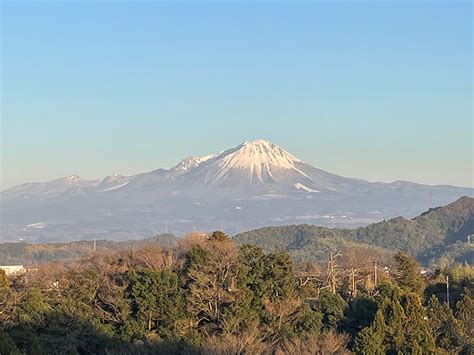 念願かなった雪の伯耆大山 登頂祝は地ビールと地元食材の料理 山と溪谷オンライン