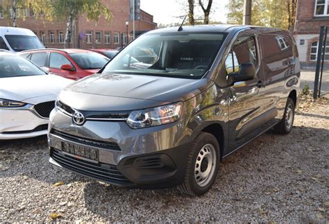 Toyota Proace Long Active Miejsca City Km Furgon Leasing