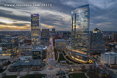 Twilight Milwaukee Skyline - Touscany Creative Media