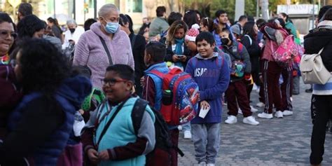 Regreso A Clases Terminan Las Vacaciones Hoy Vuelven A Las Aulas