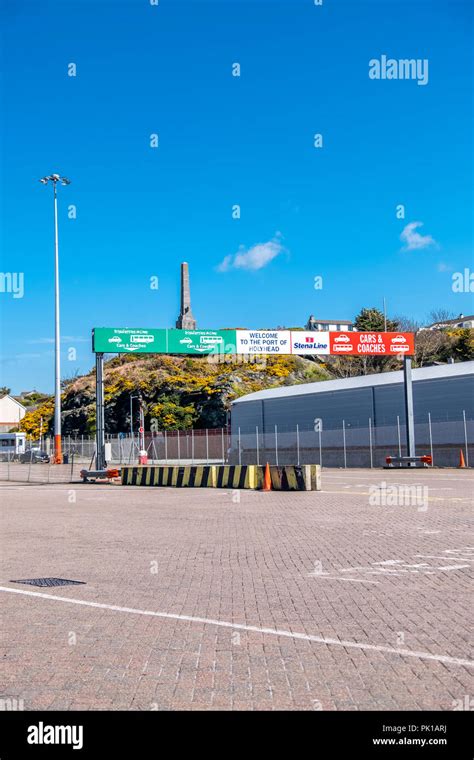 Car ferry terminal holyhead hi-res stock photography and images - Alamy