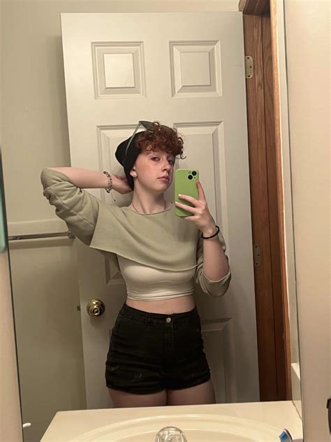 Felt Hot And Bored R Selfie Heaven