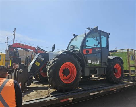 Constructora Aveyco Elige Manipulador Telesc Pico Bobcat Tl De