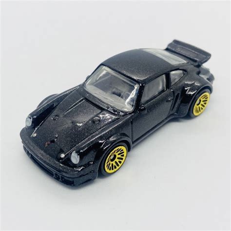 Xe Hot Wheels Porsche 934 Turbo RSR Shopee Việt Nam
