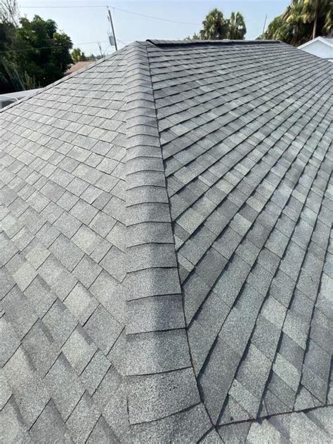 Estate Grey Shingle Roof | Owens Corning