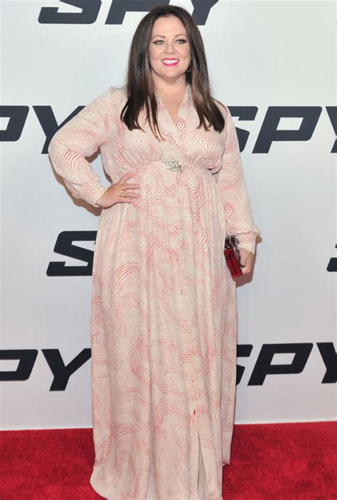 Melissa Mccarthy Flaunts Slim Figure At New York Spy Premiere