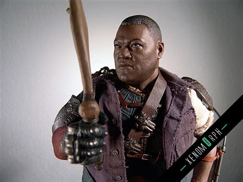 Hot Toys Predators Noland 1 6 Video And Photo Review