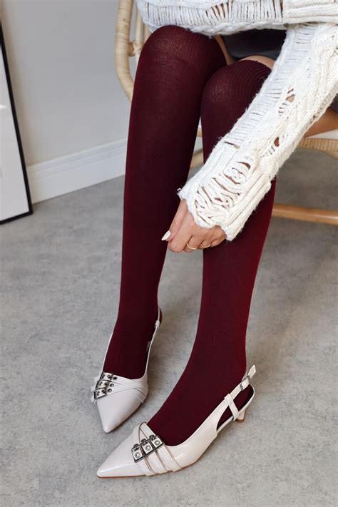 POLKA STORE Candy Sivri Burun Kapsüllü Üç Bantlı Tokalı Bej Ten Nude