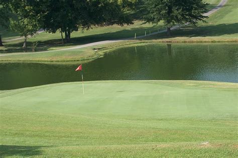 Home Western Hills Municipal Golf Course