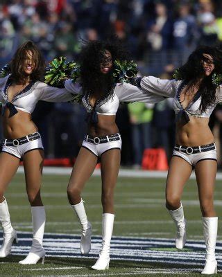 NFL Cheerleaders 2 Pantyhose And Cameltoes Non Nude Porn Pictures XXX Photos Sex Images