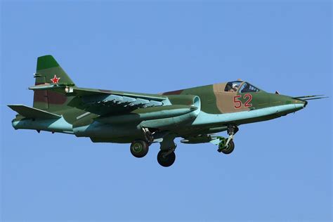 Штурмовик Су-25СМ. - Российская авиация