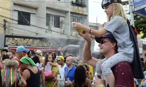 Carnaval deve movimentar economia em mais de 8 bilhões de reais NI24h