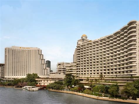 Shangri-La Bangkok Review: A Lovely Riverside Hotel