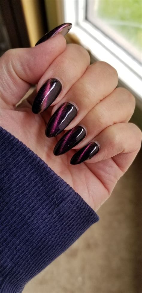 Black And Purple Cats Eye Nails Cat Eye Nails Black Almond Nails