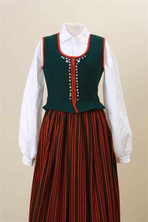 Latvie U Tautas T Rpi Latvian Folk Costumes Folk Costume Folk