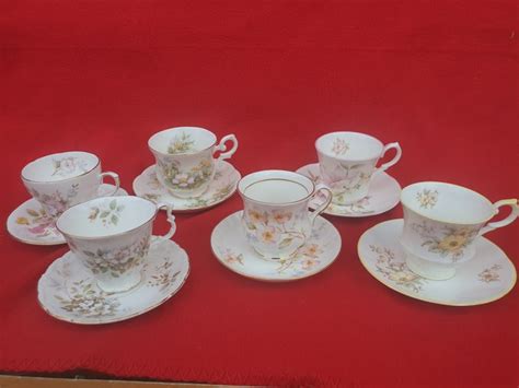 Bone China - Cups and saucers (6) - Porcelain - Catawiki