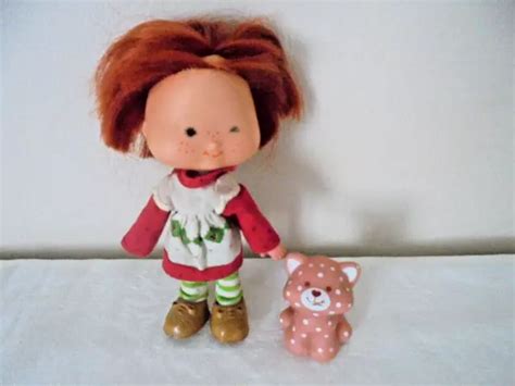 Vintage Strawberry Shortcake Doll With Custard Cat No Hat