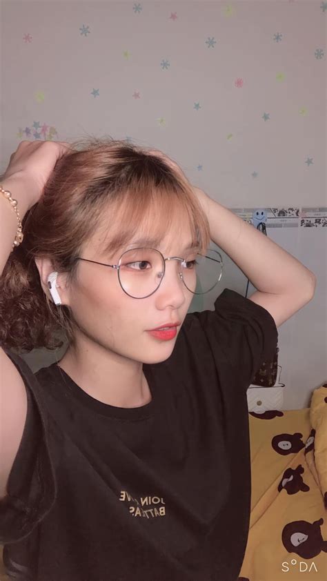 Ng M V Xinh P V Th M M N C A Hot Tiktoker M I N I C V Nh V A Mu I C A Li N Qu N