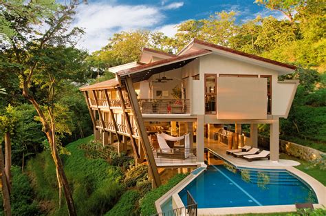 Award-Winning Luxury Vacation Home In A Tropical Forest | iDesignArch ...