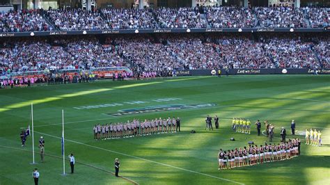 Afl 2021 Anzac Day Crowd Anzac Round 85 000 Fans At Mcg Tickets Collingwood Vs Essendon