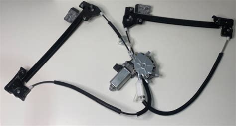 LAND ROVER FREELANDER MK1 WINDOW REGULATOR FOR REAR BACK TAILGATE WITH