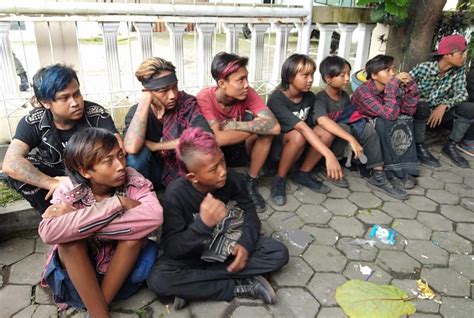 Berita Magelang Meresahkan Warga Satpol PP Amankan Puluhan Anak Punk