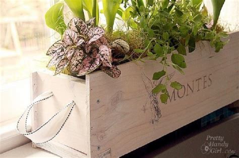 Top 10 Best DIY Window Boxes