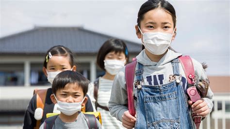 Japanese Children Feeling COVID-19 Stress | Nippon.com